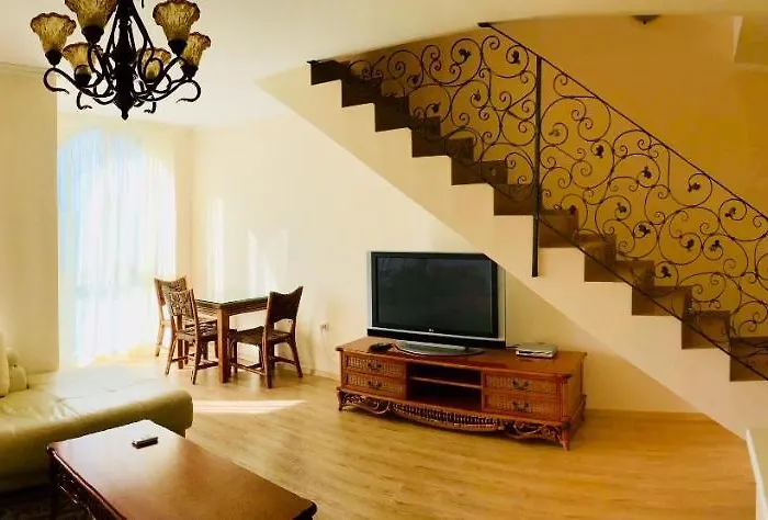 Апартаменты Chateau Del Marina Penthouses Несебр